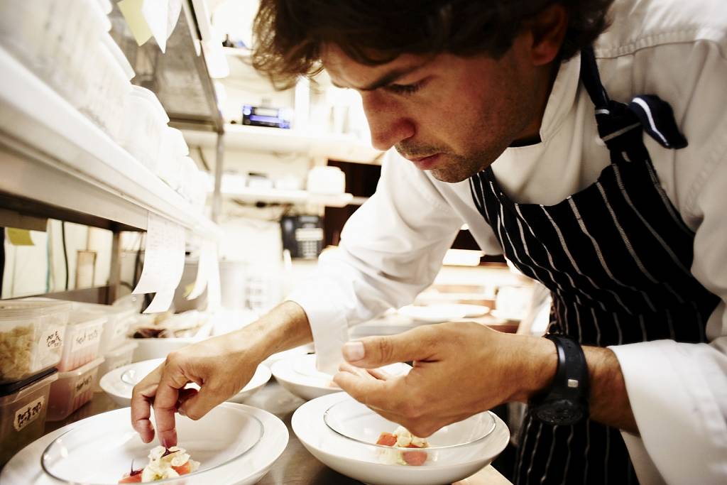 Chef-Ben-Shewry-in-kitchen.JPG