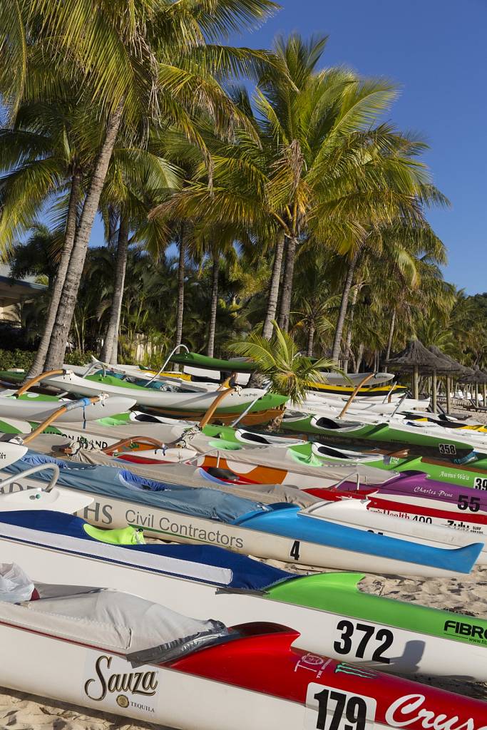 Credit-Andrea-Francolini-OC6-Outriggers-lined-up-on-Catseye-Beach-Hamilton-Island-ready-for-the-marathon-42km-race.jpg