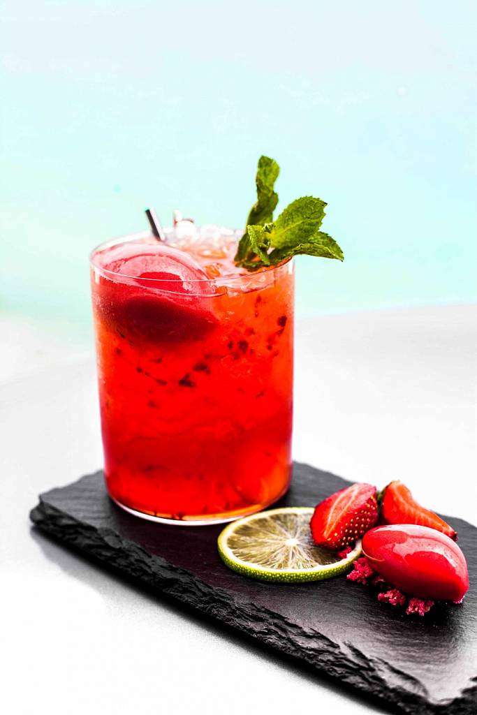 Bommie-Summer-Daze-cocktail.jpg