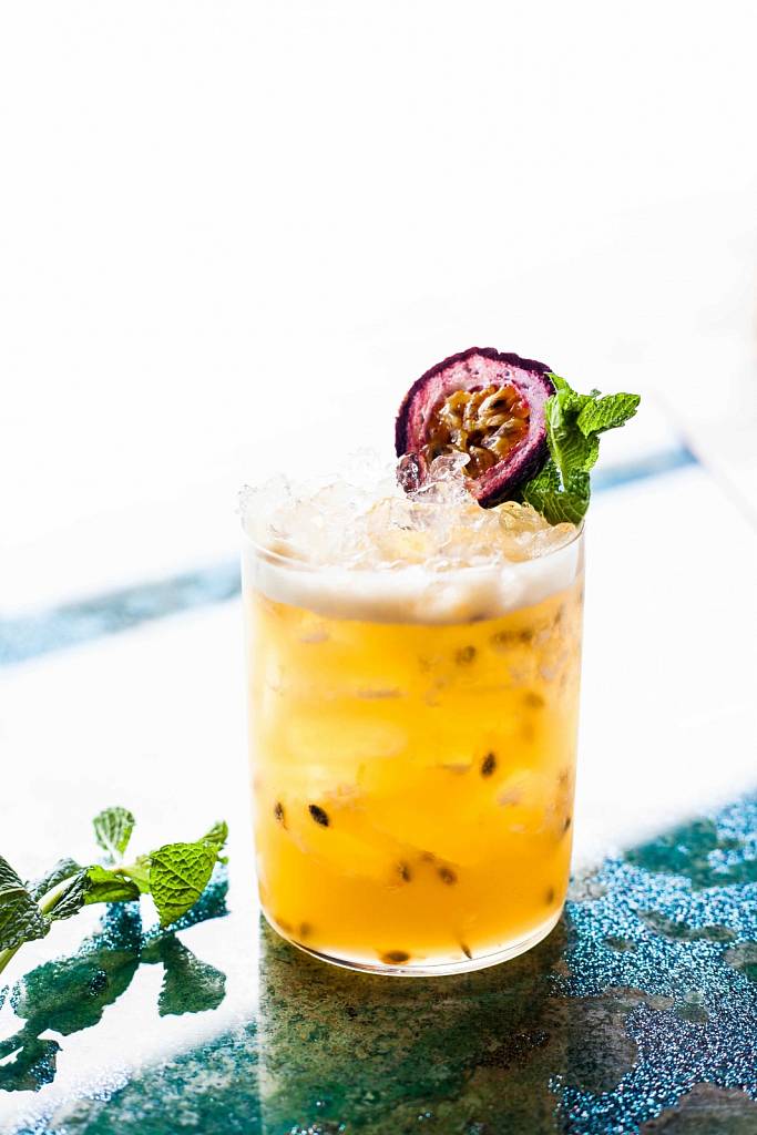 qualia-Passionfruit-Mai-Tai.jpg