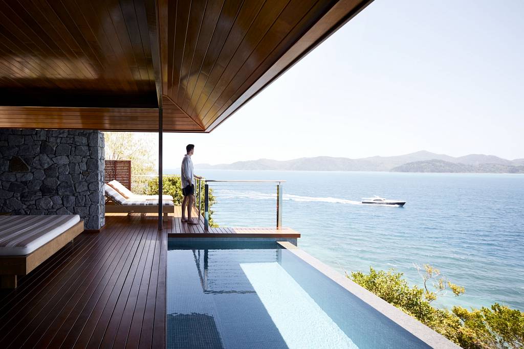 qualia Windward Pavilion plunge pool